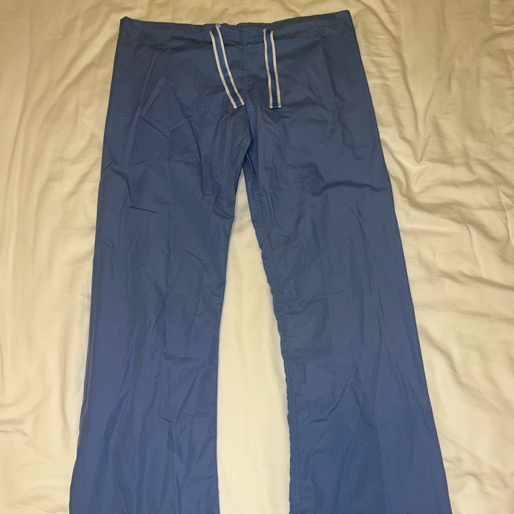NWOT Blue Sky Scrubs Ceil Blue Top (XS) and Bottom (XXS) Shelby Style Grey Label - Picture 6 of 9